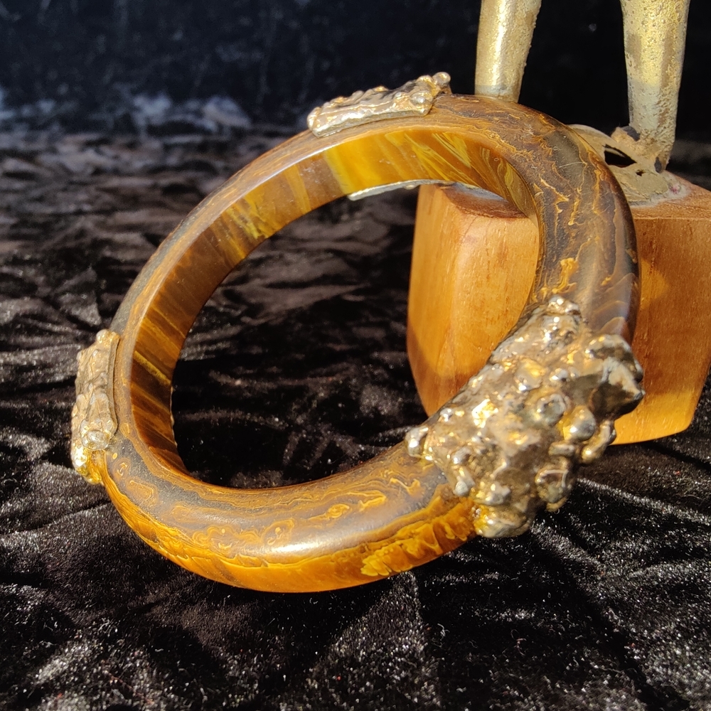 COPY - (1) Vintage Bakelite Bracelet